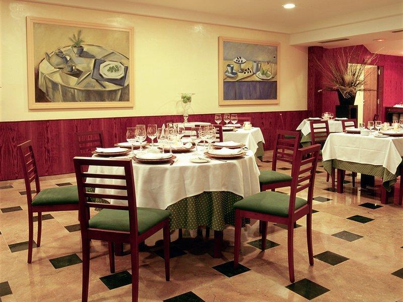 Catalonia Plaza Mayor Salamanca Restaurant photo
